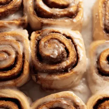 Banana Bread Cinnamon Rolls