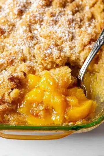 Easy Peach Cobbler with Canned Peaches and Cake Mix