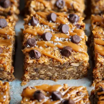 7-Ingredient Banana Peanut Butter Oat Bars