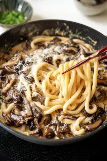 Creamy Miso Mushroom Udon