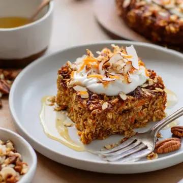 Carrot Cake Baked Oatmeal (Healthy, Easy & Perfect for Meal Prep!)